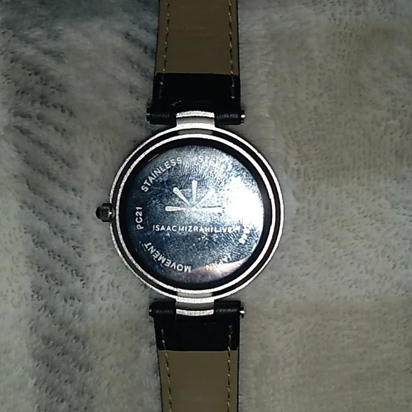Isaac Mizrahi Live Watch Black Leather Band NWOT - Picture 3 of 4